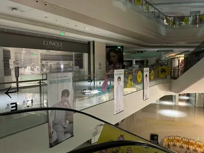 Mall hanging banner and campaign graphic